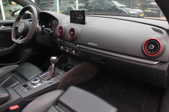 Audi RS3 - Afbeelding 14 van 30