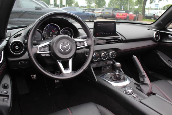 Mazda MX-5 - Afbeelding 9 van 27