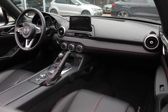 Mazda MX-5 - Afbeelding 10 van 27