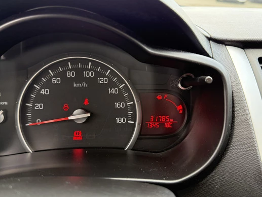 Suzuki Celerio - Afbeelding 6 van 30