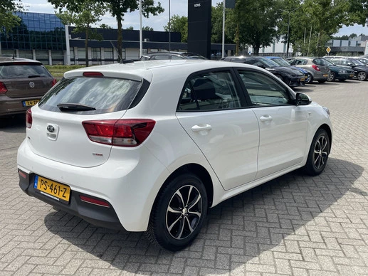 Kia Rio - Afbeelding 9 van 26