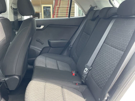 Kia Rio - Afbeelding 11 van 26