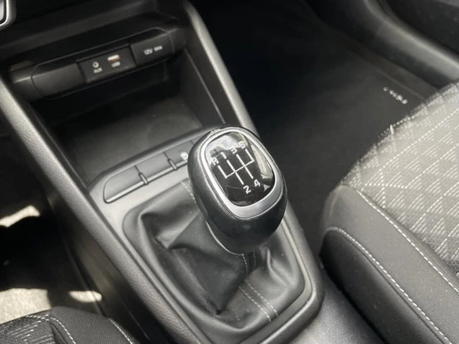 Kia Rio - Afbeelding 17 van 26