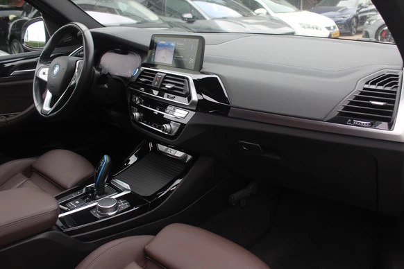 BMW iX3 - Afbeelding 14 van 30