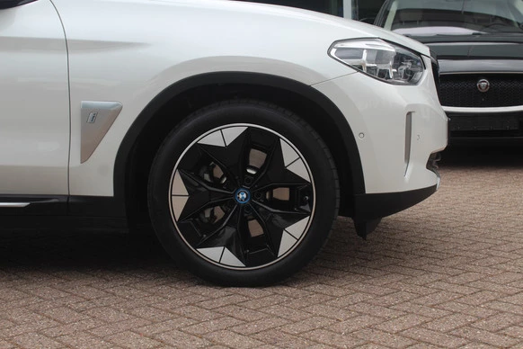BMW iX3 - Afbeelding 15 van 30