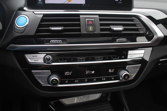 BMW iX3 - Afbeelding 27 van 30