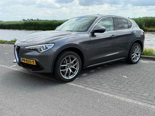 Alfa Romeo Stelvio - Afbeelding 2 van 25