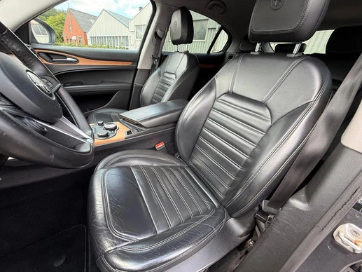 Alfa Romeo Stelvio - Afbeelding 18 van 25