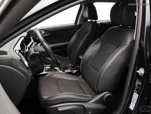 Kia Ceed - Afbeelding 12 van 24