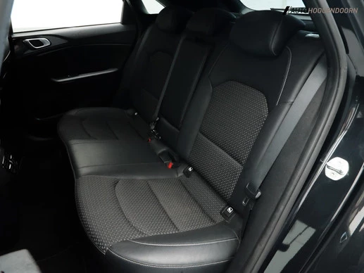 Kia Ceed - Afbeelding 13 van 24
