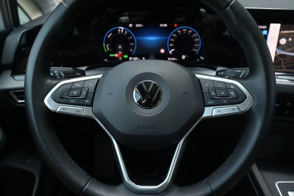 Volkswagen Golf - Afbeelding 11 van 30