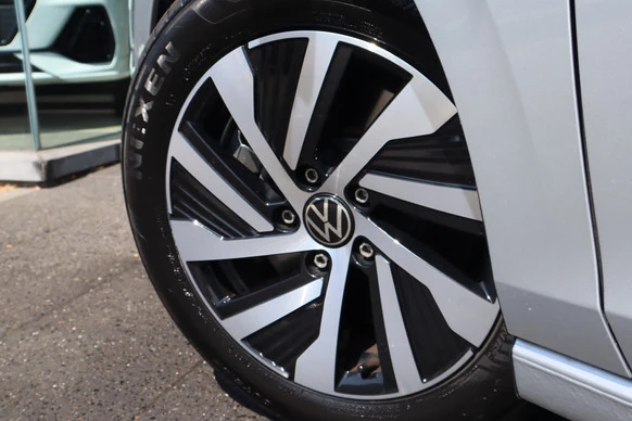 Volkswagen Golf - Afbeelding 23 van 30
