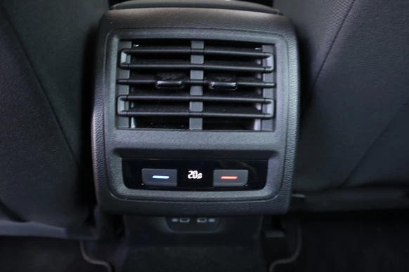 Volkswagen Golf - Afbeelding 29 van 30