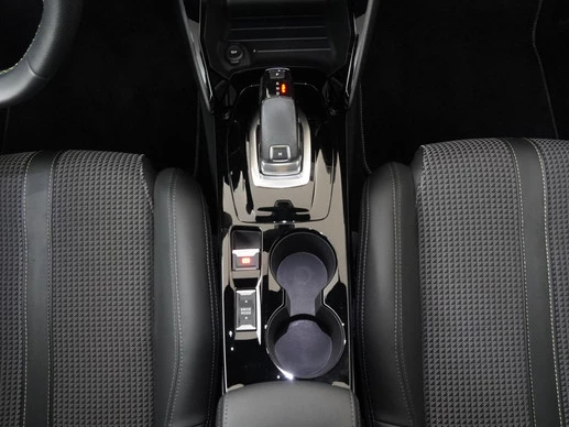 Peugeot 208 - Afbeelding 11 van 30