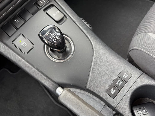 Toyota Auris - Afbeelding 12 van 30