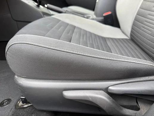 Toyota Auris - Afbeelding 13 van 30