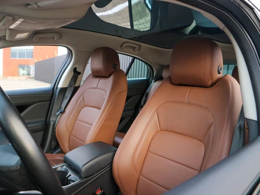 Jaguar I-PACE - Afbeelding 11 van 24