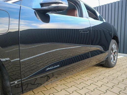 Jaguar I-PACE - Afbeelding 14 van 24