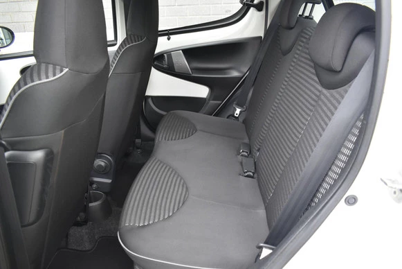 Peugeot 107 - Afbeelding 9 van 30