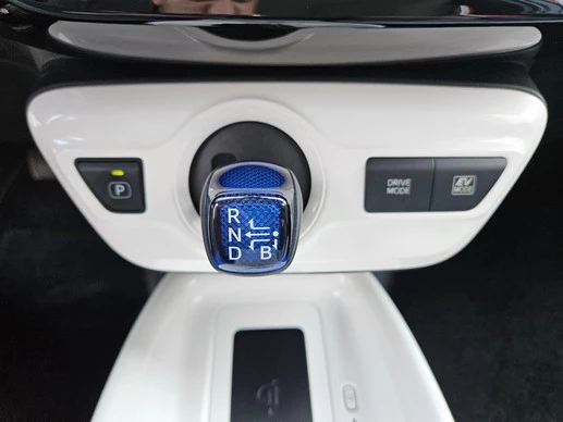 Toyota Prius - Afbeelding 16 van 29