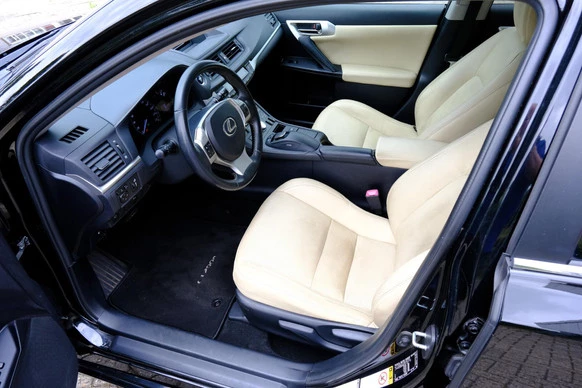Lexus CT - Afbeelding 2 van 30