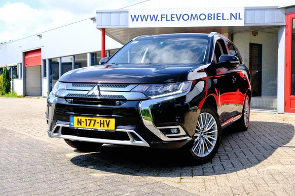 Mitsubishi Outlander - Afbeelding 1 van 30