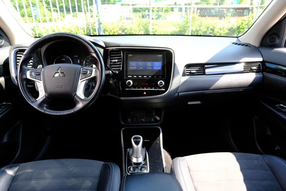 Mitsubishi Outlander - Afbeelding 14 van 30