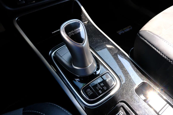 Mitsubishi Outlander - Afbeelding 21 van 30