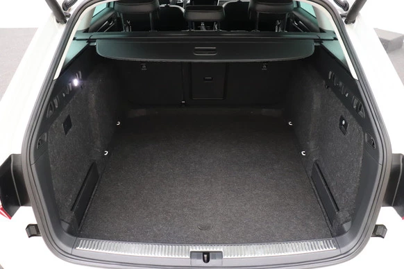 Škoda Superb - Afbeelding 13 van 30