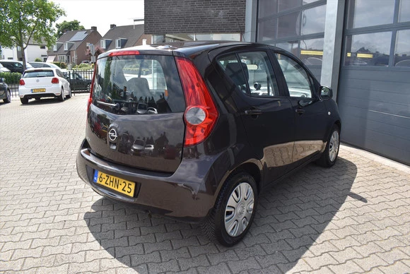 Opel Agila - Afbeelding 18 van 26