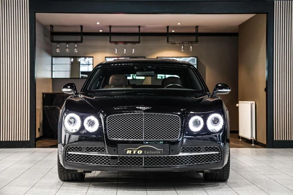 Bentley Flying Spur - Afbeelding 8 van 30