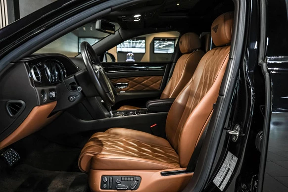 Bentley Flying Spur - Afbeelding 9 van 30