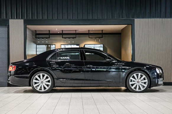 Bentley Flying Spur - Afbeelding 13 van 30