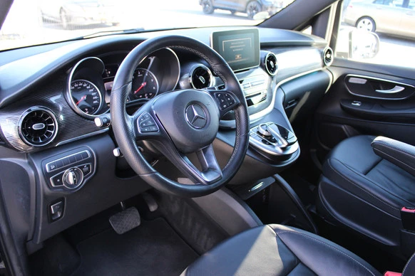 Mercedes-Benz V-Klasse - Afbeelding 2 van 24
