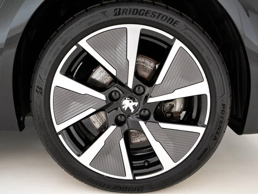 Peugeot e-208 - Afbeelding 27 van 30