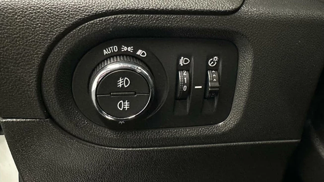 Opel Grandland X - Afbeelding 19 van 30