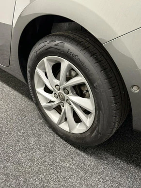 Opel Astra - Afbeelding 10 van 29