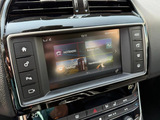Jaguar XE - Afbeelding 21 van 30