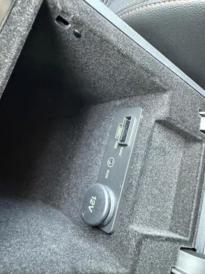 Jaguar XE - Afbeelding 27 van 30