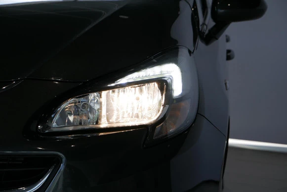 Opel Corsa - Afbeelding 24 van 30