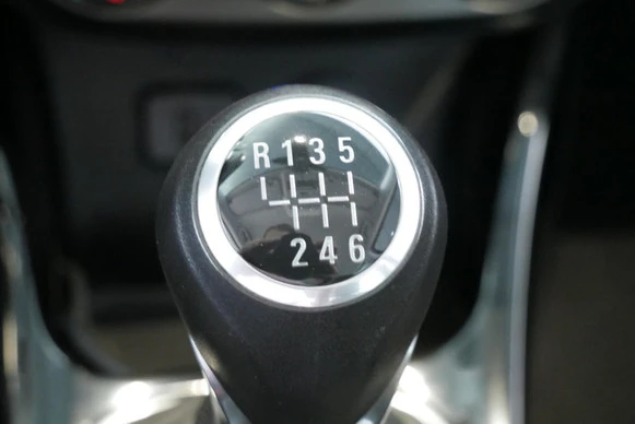 Opel Corsa - Afbeelding 27 van 30