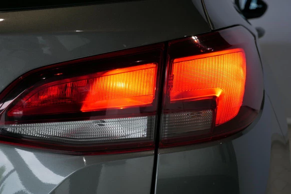 Opel Astra - Afbeelding 24 van 30