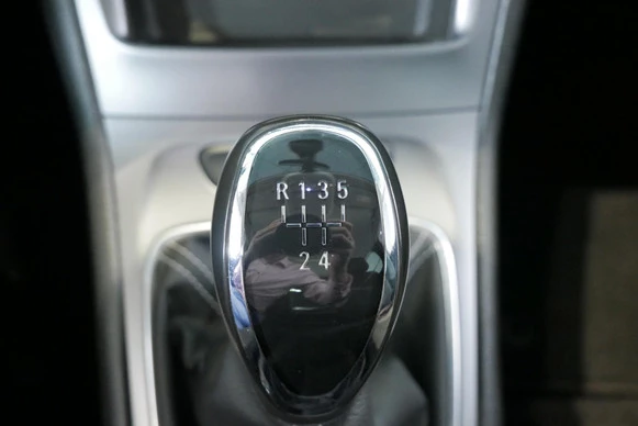 Opel Astra - Afbeelding 28 van 30