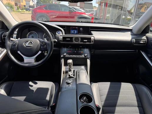 Lexus IS - Afbeelding 11 van 30