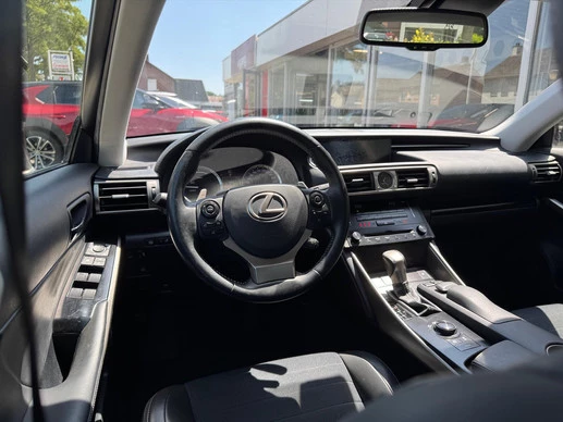 Lexus IS - Afbeelding 13 van 30
