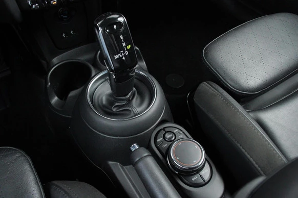 MINI Cooper S Cabrio - Afbeelding 9 van 23