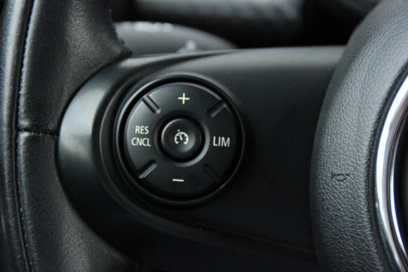 MINI Cooper S Cabrio - Afbeelding 17 van 23