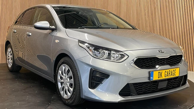 Kia Ceed - Afbeelding 10 van 30