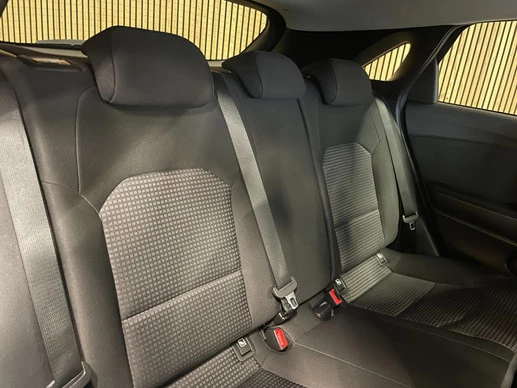 Kia Ceed - Afbeelding 17 van 30