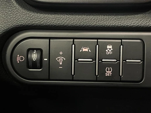 Kia Ceed - Afbeelding 23 van 30
